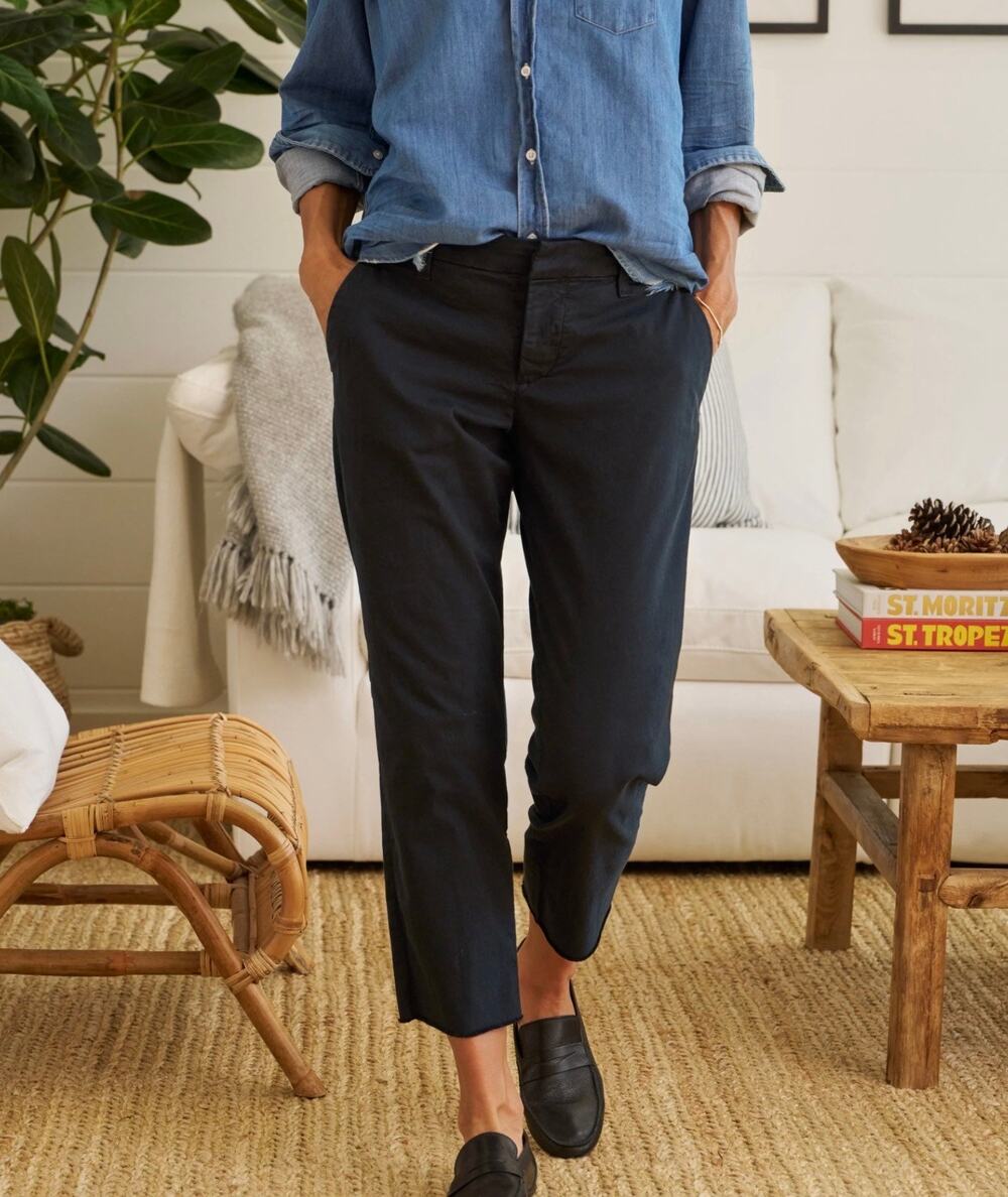 Frank & Eileen Wicklow Pants Women's Size 10 Navy Stretch Cotton Tapered Chino